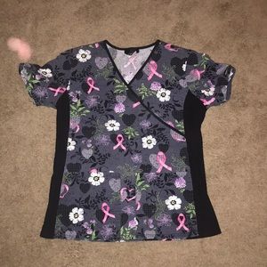 ♦️Cherokee scrub top